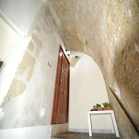 Punto Stella Bed and Breakfast 4*